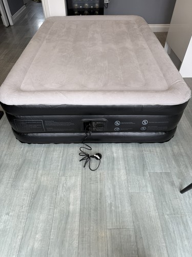 Idoo stripe double air bed - double,